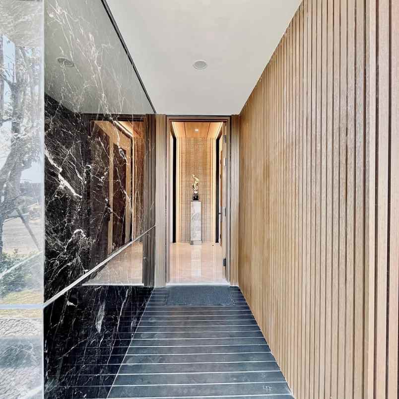 rumah citraland surabaya start 6m