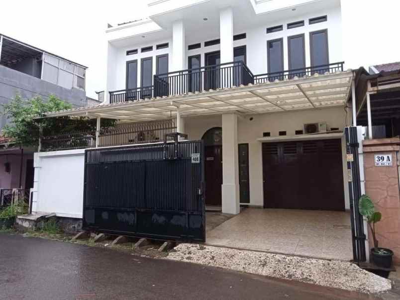 rumah cocok tinggal dan kantor area duren tiga