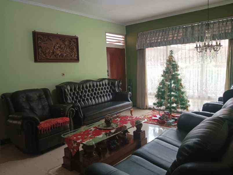 rumah dijual di jalan palbatu tebet