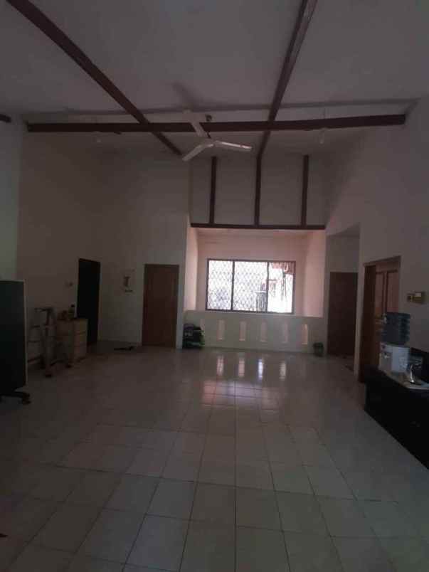 rumah dijual di tanah kusir dekat pim