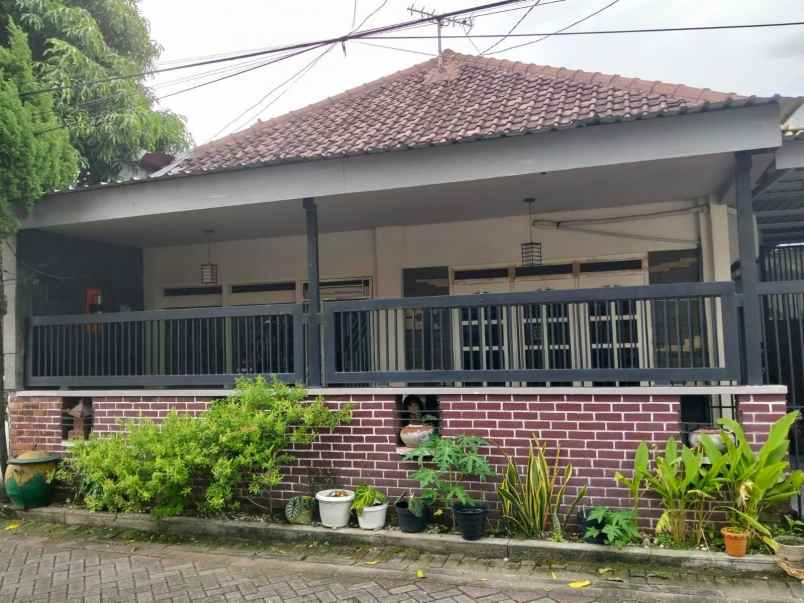 rumah dijual putro agung tambaksari surabaya timur