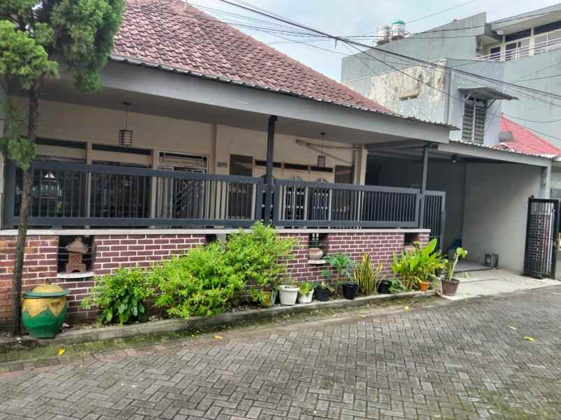 rumah dijual putro agung tambaksari surabaya timur