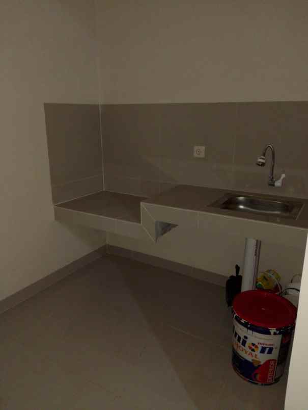 rumah dijual ready di citayam legalitas shm