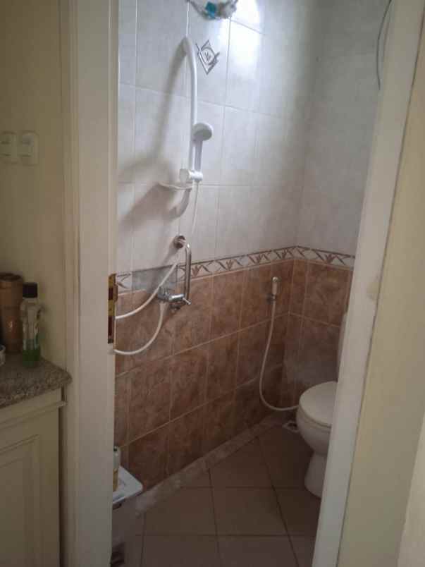 rumah duren sawit jakarta timur