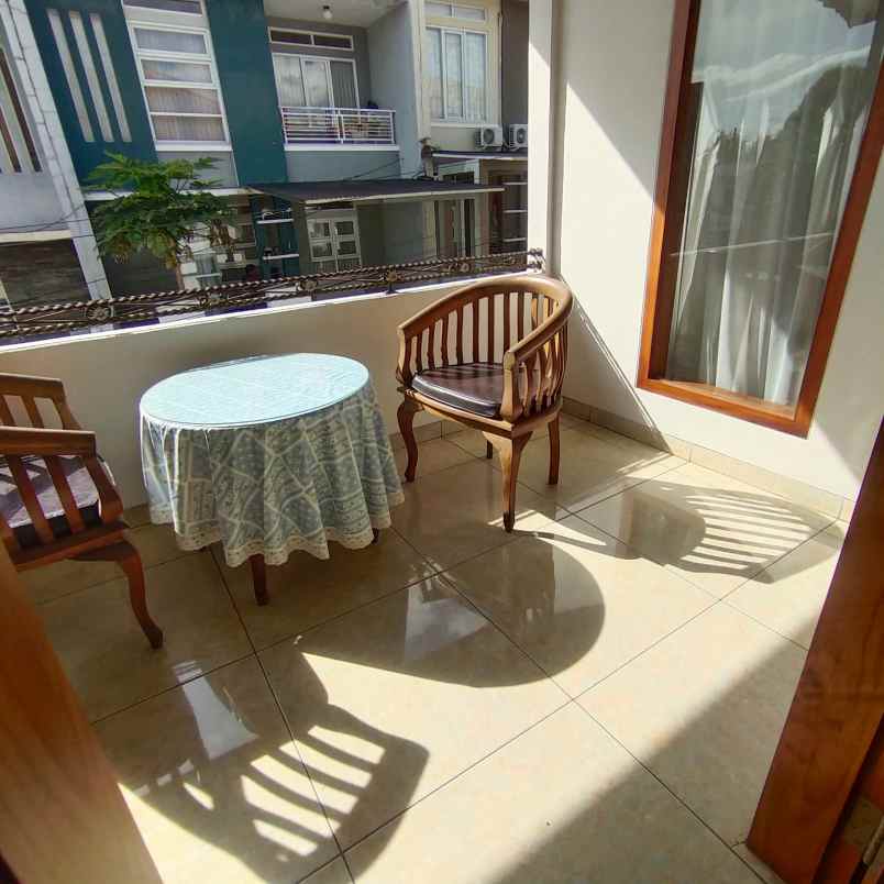 rumah full furnished di komp dprd bandung barat