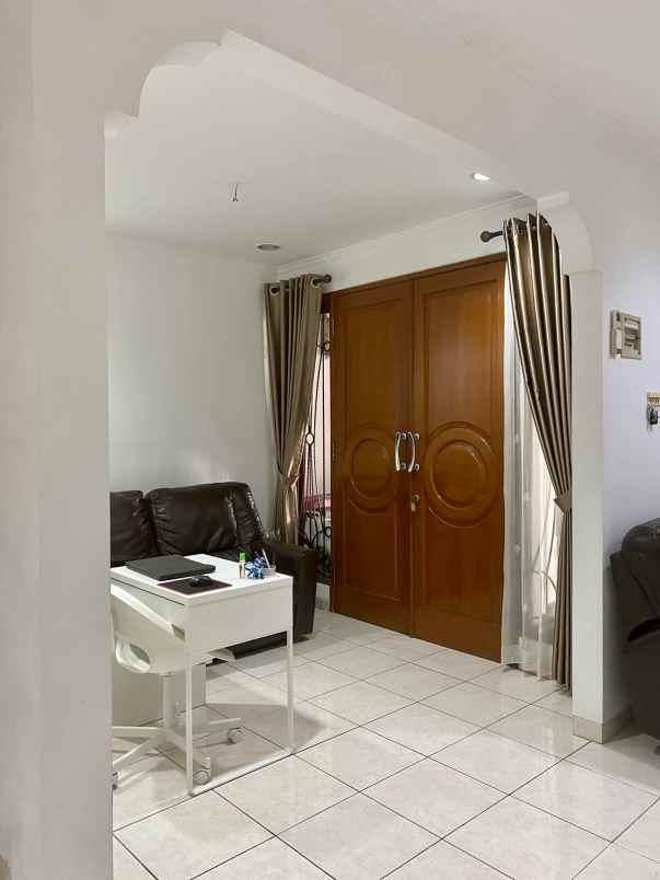 rumah gading arcadia pegangsaan