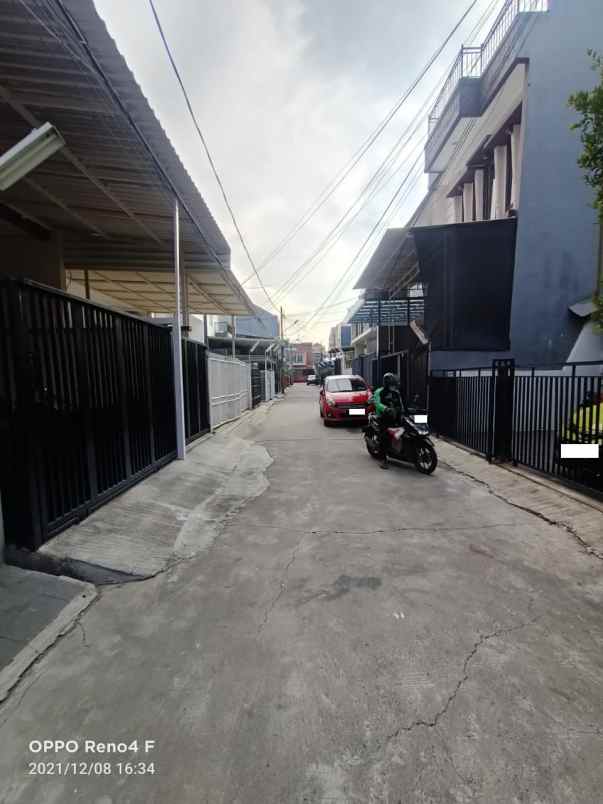 rumah gading elok kelapa gading