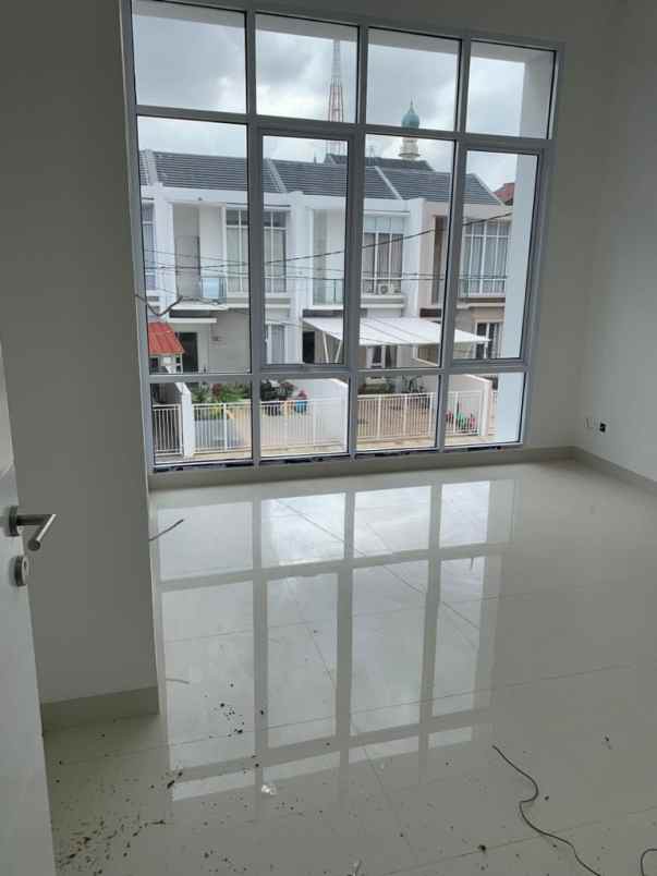 rumah imperial gading