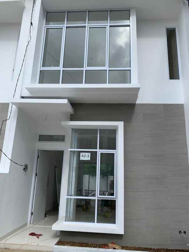 rumah imperial gading