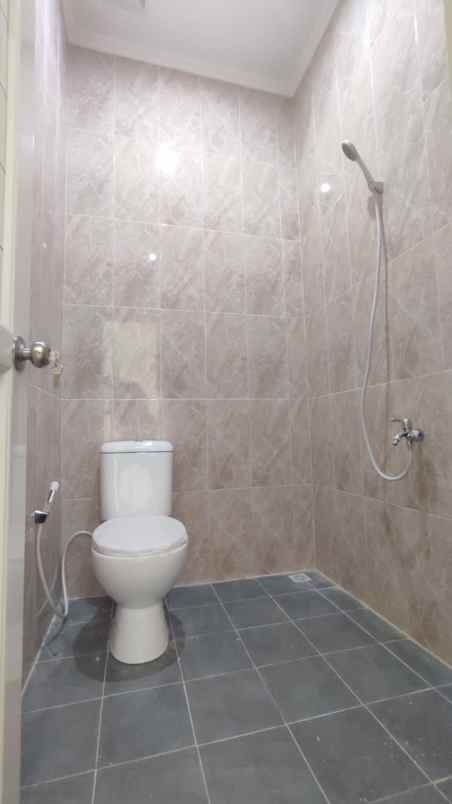 rumah jalan ciliwung kalimulya