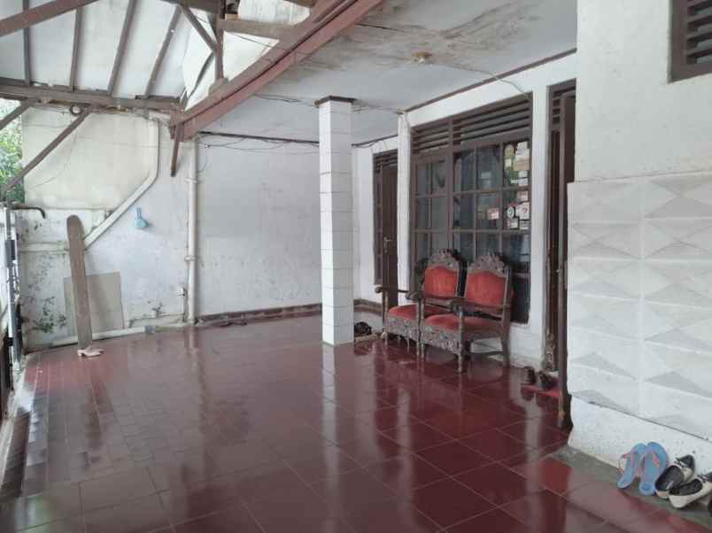 rumah jalan tebet timur dalam tebet jakarta selatan