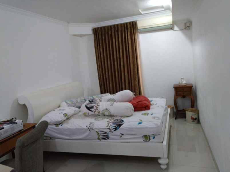 rumah janur elok residence