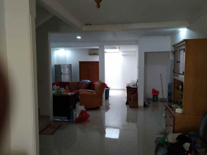 rumah janur elok residence