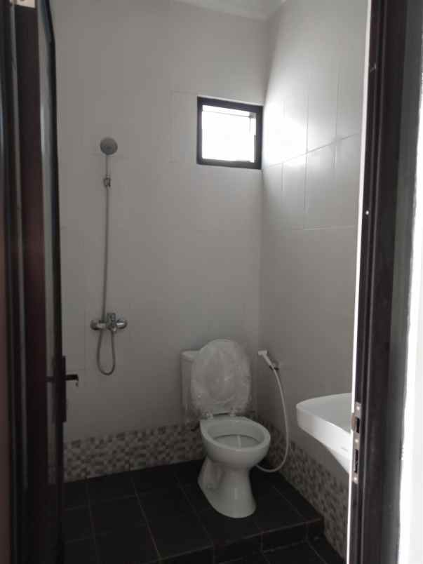 rumah jatiasih bekasi jawa barat