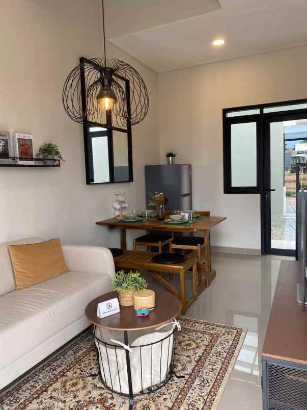 rumah jl bojong pandan