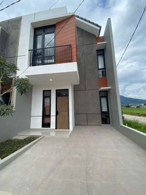 rumah jl bojong pandan