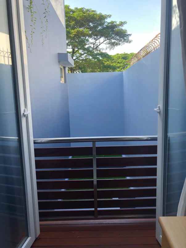 rumah jl dillenia 1 joglo