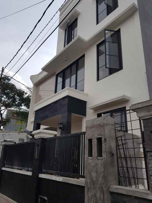 rumah jl kalibata utara jakarta