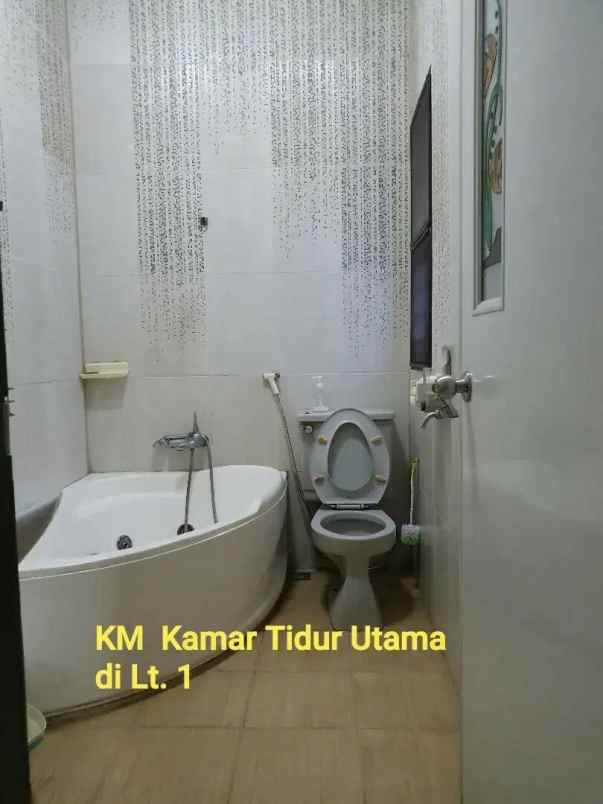 rumah jl klender duren sawit