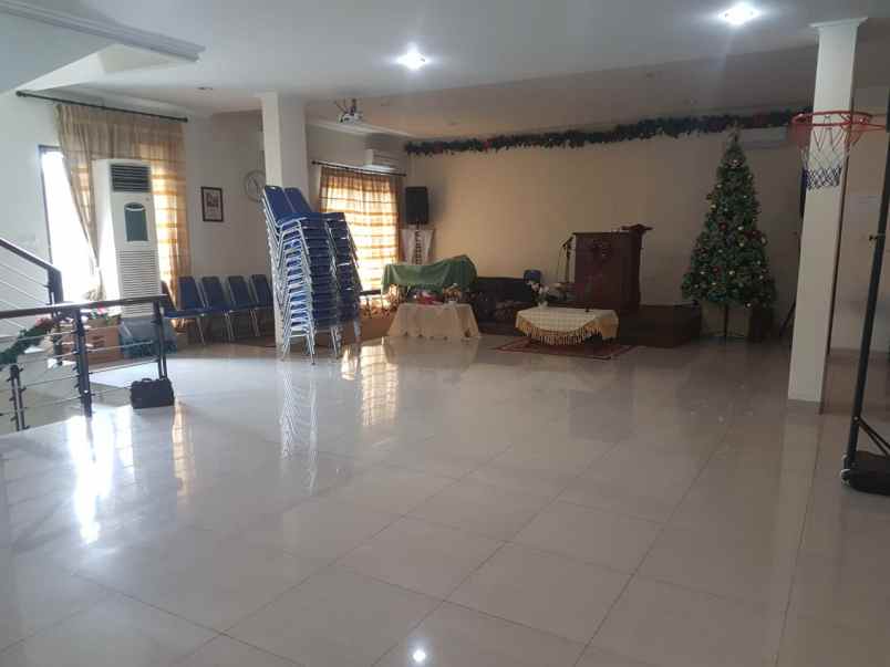 rumah jl letjend suprapto