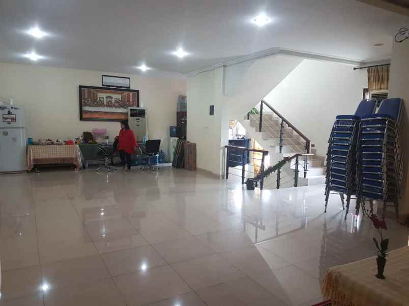 rumah jl letjend suprapto