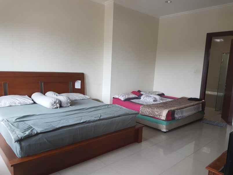 rumah jl letjend suprapto