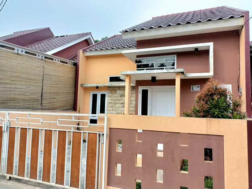 rumah jl nangka kupu pasirputih