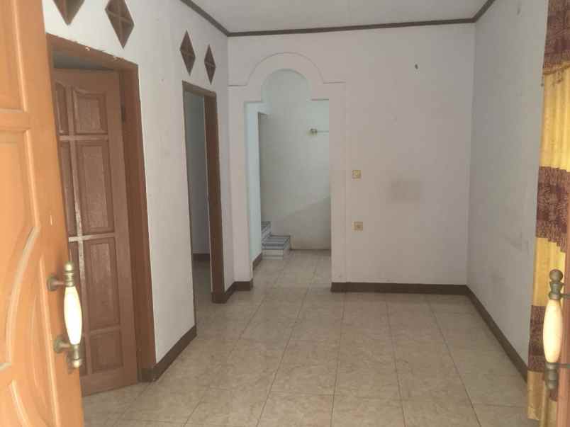 rumah kampung legon jatimulya