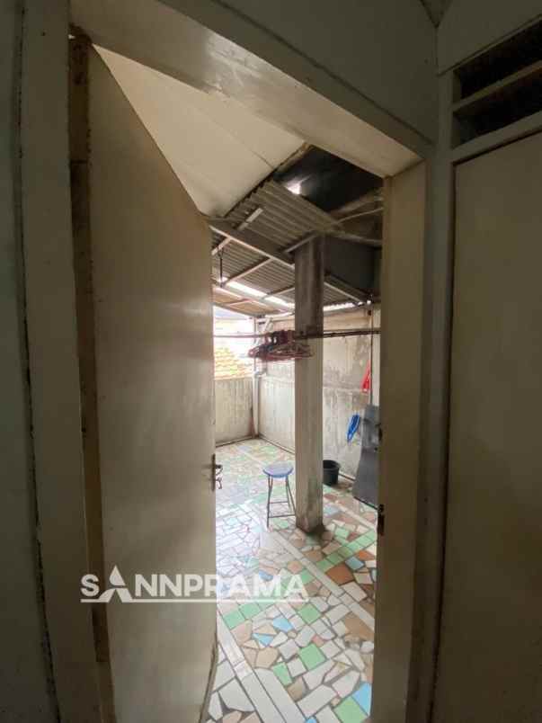 rumah kebayoran lama selatan