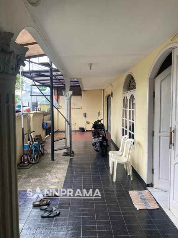 rumah kebayoran lama selatan