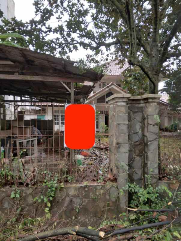 rumah lama komplek kavling polri tenang dan asri