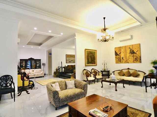 rumah menteng