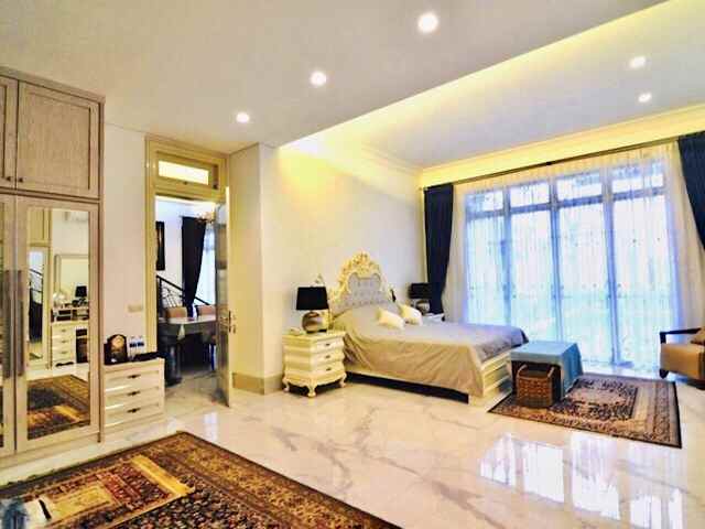 rumah menteng