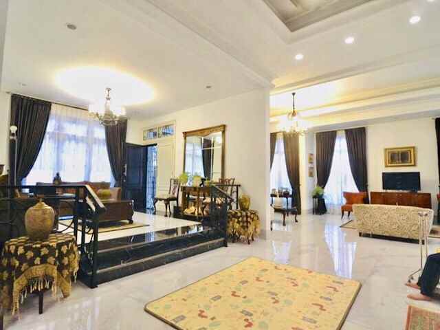 rumah menteng