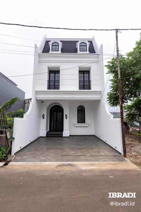 rumah mewah american classic di ciganjur jak sel