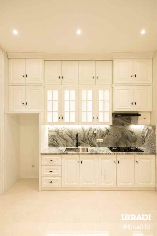 rumah mewah american classic di ciganjur jak sel