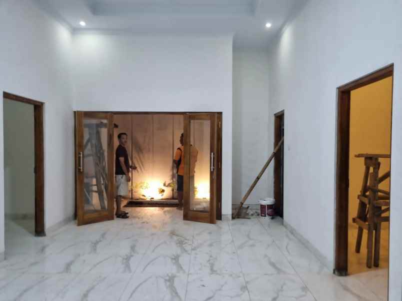 rumah mewah di borobudur lokasi strategis harga nego