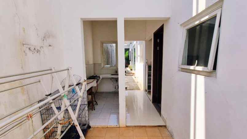 rumah mewah di bukit sari semarang