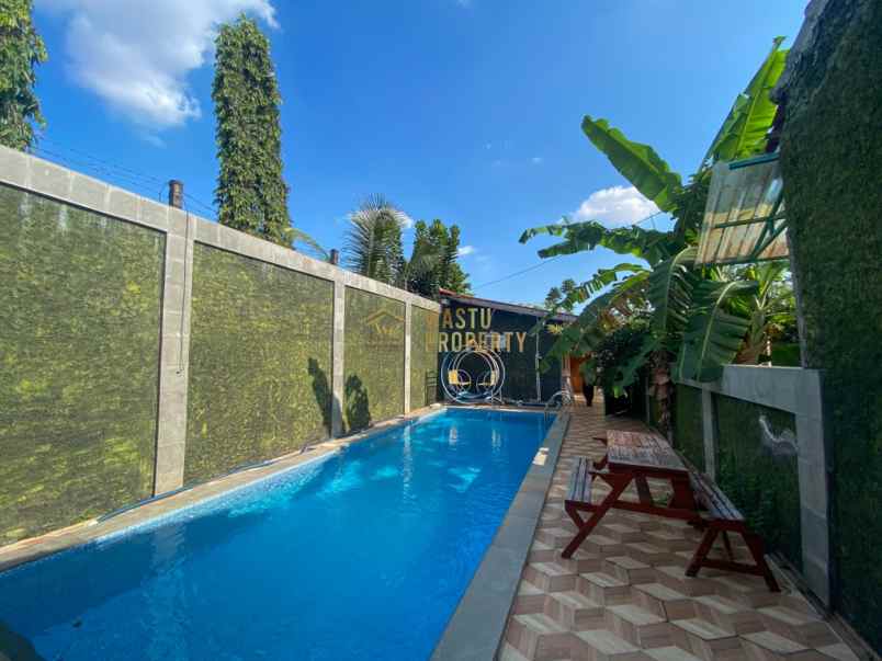 rumah mewah tanah super luas di jalan kaliurang km 9 5