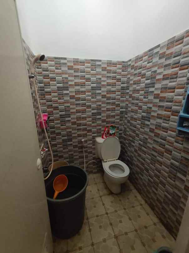 rumah minimalis di haji mukti ciwastra buahbatu