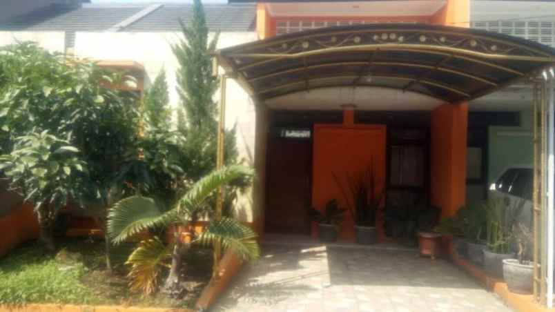 rumah minimalis di haji mukti ciwastra buahbatu