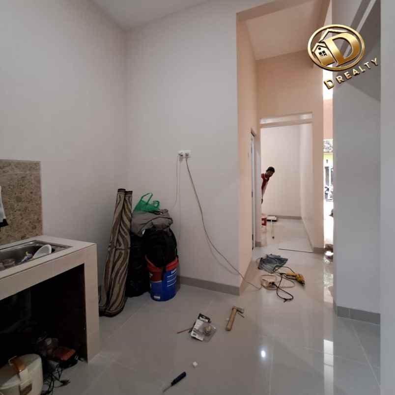 rumah minimalis modern di tanah baru beji