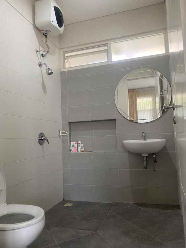 rumah minimalis royal residence cluster monticello