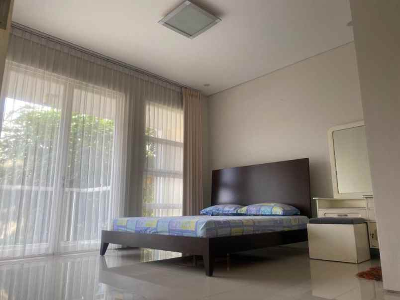 rumah minimalis royal residence cluster monticello