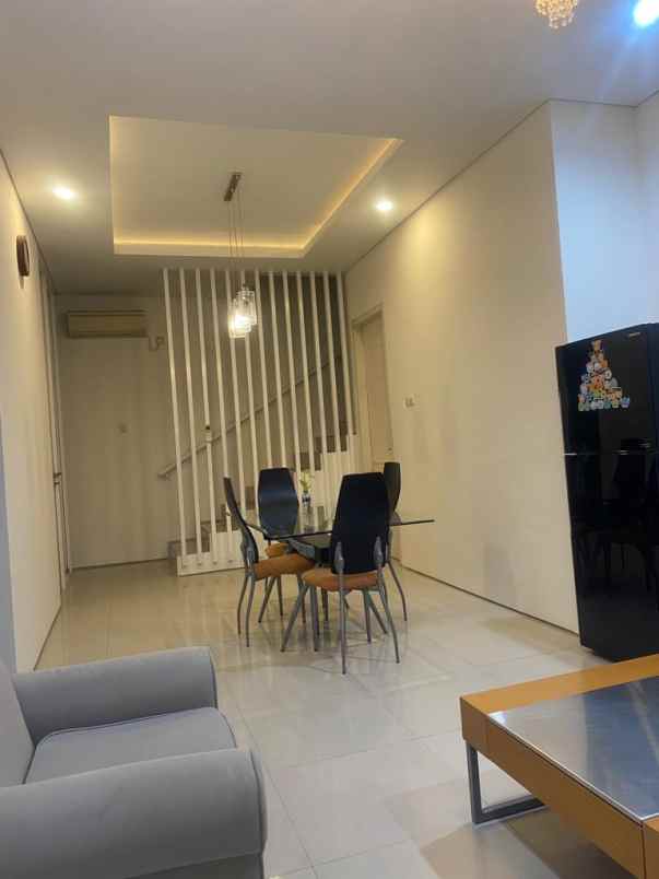 rumah minimalis royal residence cluster monticello