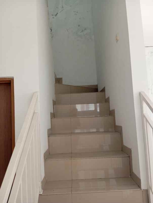 rumah minimalis sariwangi regency 15 menit tol pasteur