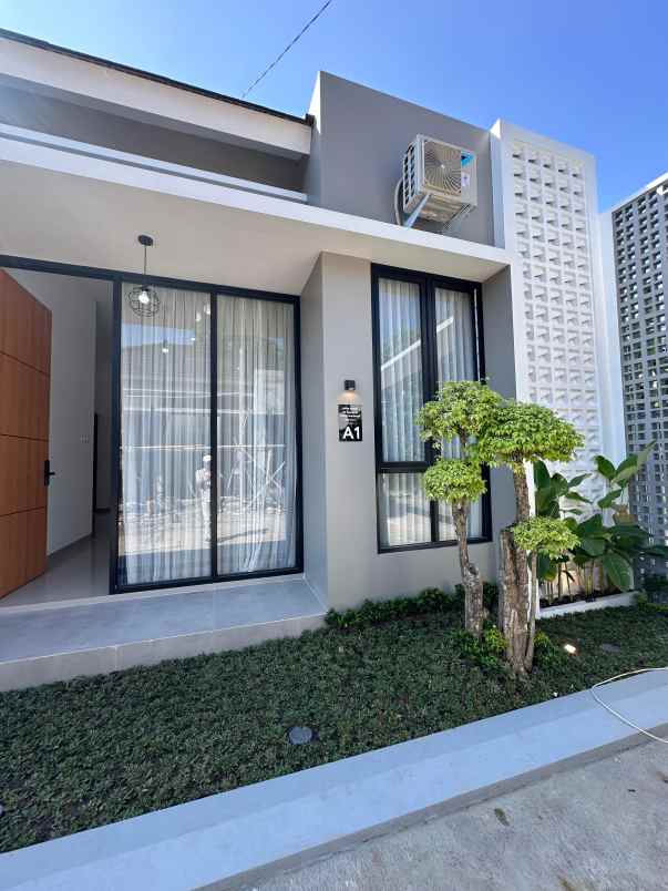 rumah modern dekat pemda sleman sch mall