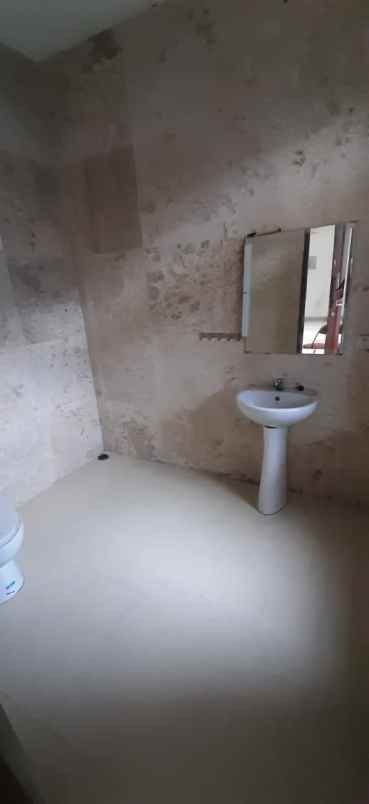 rumah mpr cilandak barat