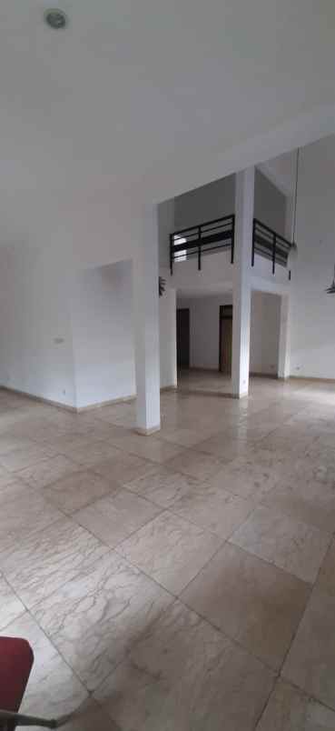 rumah mpr cilandak barat