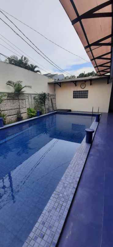 rumah mpr cilandak barat